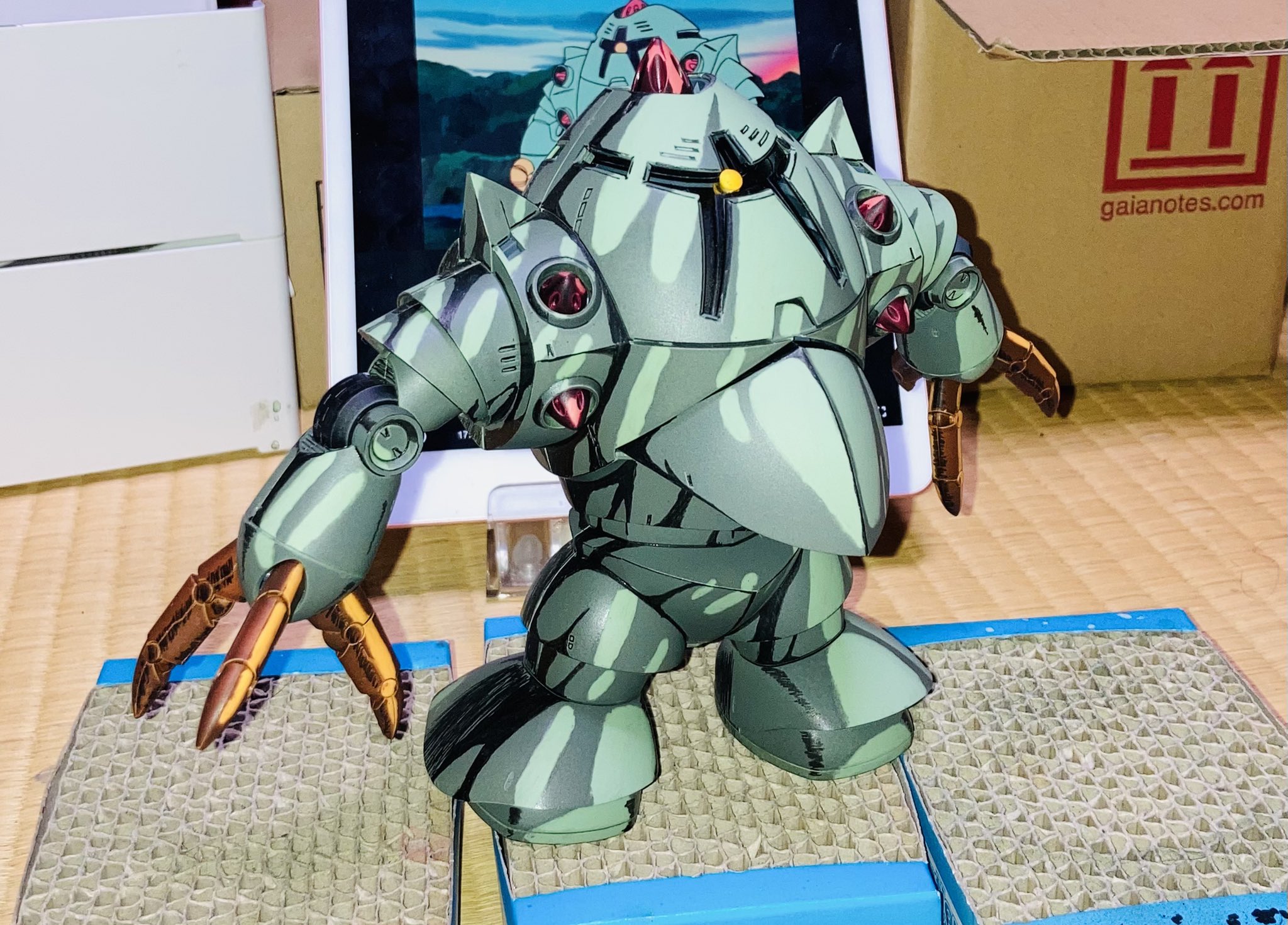 とき ジオン水泳部員ロールアウト 70 S 80 Sアニメ塗りを意識しました 簡単成形色仕上げ 合わせ目無視 ゾック ガンプラ イラスト風模型 T Co Oa9dykrgt8 Twitter