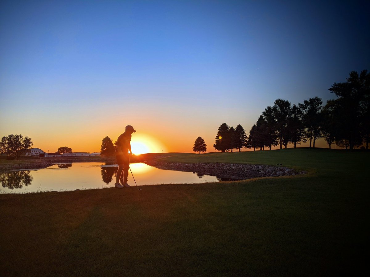 Summer nights at <a href="/MarshallGolfClb/">Marshall Golf Club</a>