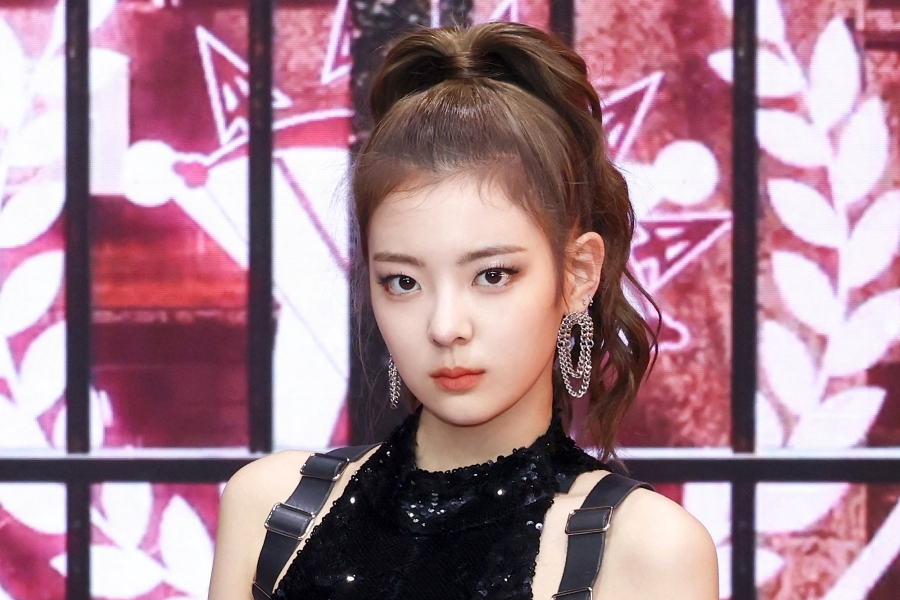 soompi's tweet photo. JYP Announces Plans To Request Reinvestigation Into #ITZY's #Lia's Case + Explains Details https://t.co/RjhtTxQFSH https://t.co/E1XF457UDX
