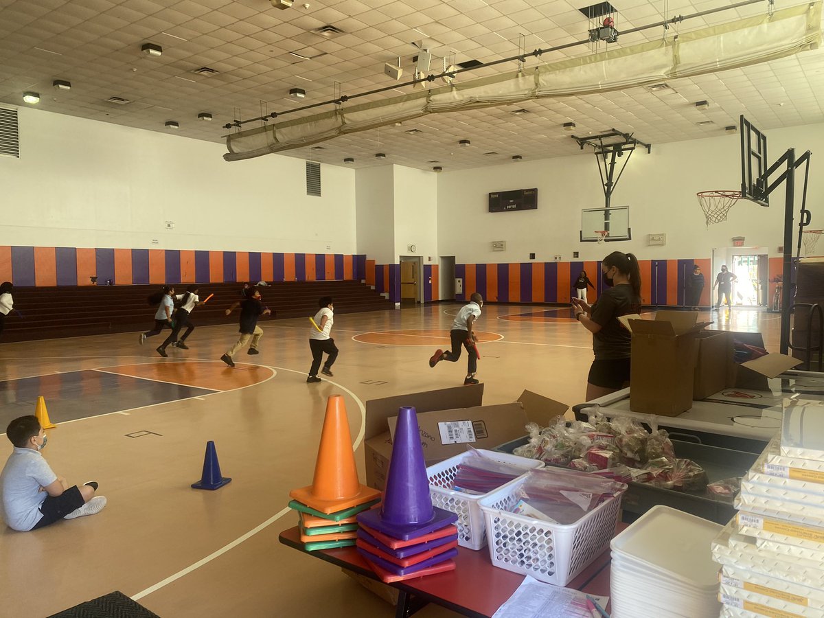 A beautiful day for Field Day. Thank you, <a href="/PE_RPCSTEAM/">RPCS PE Team</a>, for putting this together for our in-person and virtual students! <a href="/debraprinc/">debra joseph-charles</a> @twesley777 <a href="/RPCS369/">Rosa Parks Community School</a> <a href="/Gerald_Fitzhugh/">Gerald Fitzhugh II, Ed.D. 👌🏾♦️👌🏾♦️KAY</a>