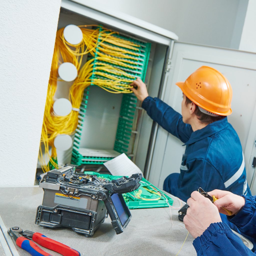 Проектирование зданий и сооружений. Мои комплексы о работе. Инженер пто. Экран порядка территории. Монтажник скс.