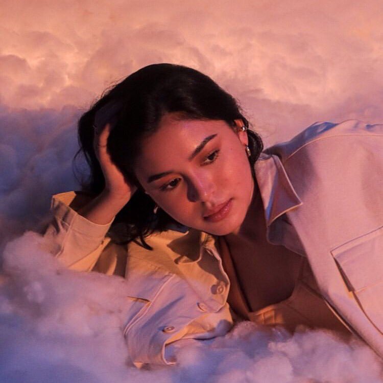 Claud9s's tweet photo. “Nothing To Do” by @barrettoclaudia featuring @curtismito is dropping this June 18 in all digital music platforms! 🤍☁️✈️ https://t.co/yZDRcRzNW1