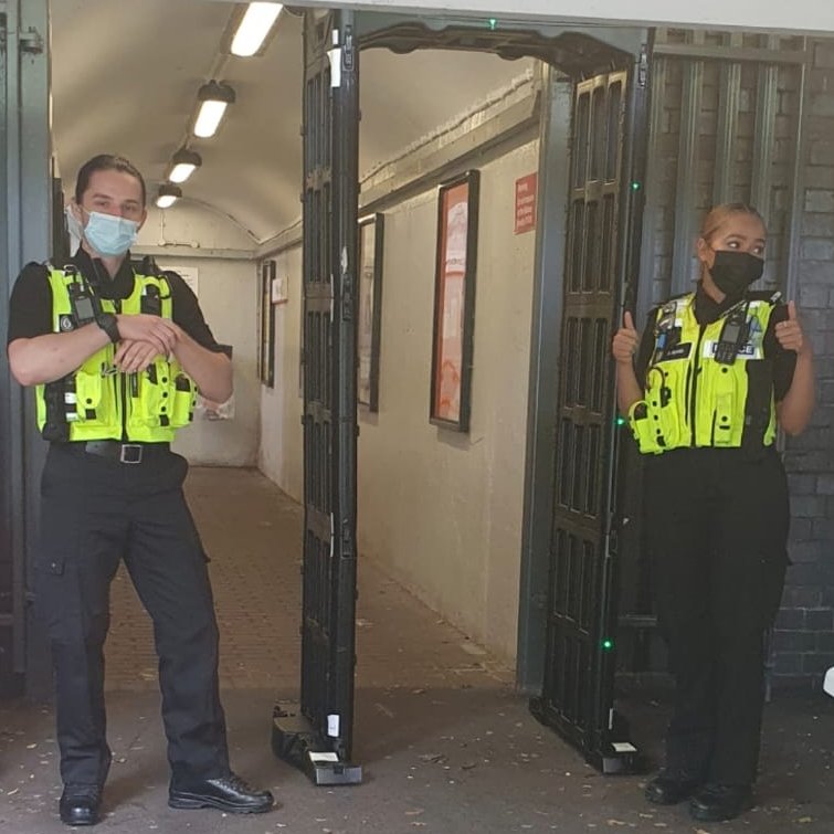 TiptonWMP's tweet photo. Yesterday, officers conducted a successful knife arch part of #opguardian at Dudley Port Train Station. 2 lads grabbed our attention and after a search, a 6 inch combat knife was recovered and the male was found to be wanted for a robbery! #comewithmenow https://t.co/taKpbgCZYG