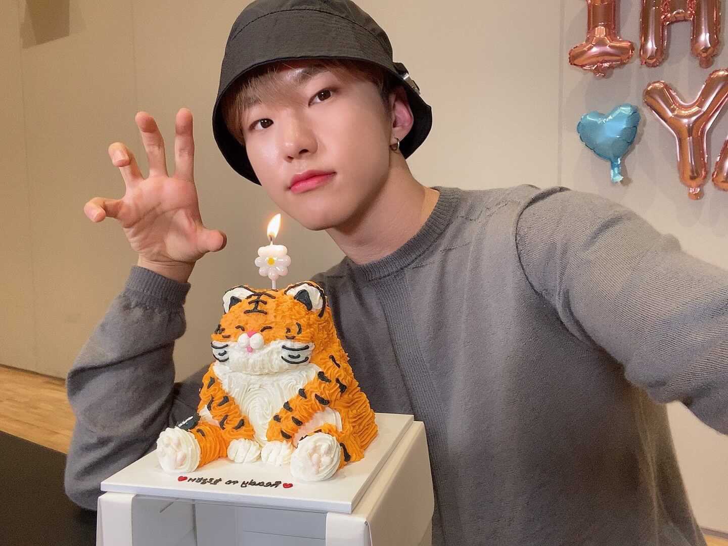 SEVENTEEN♥ホシ・HOSHI ♥Birthday Happy 29th birthday to SEVENTEEN's very handsome and super