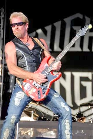 Happy birthday BRAD GILLIS  64 What\s your favorite NIGHT RANGER album? 