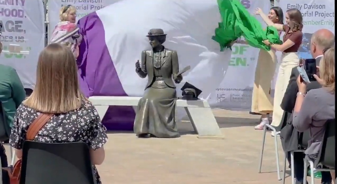 Emily Davison Memorial Project tweet media