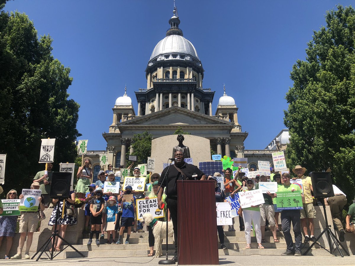 Hannah Meisel tweet media