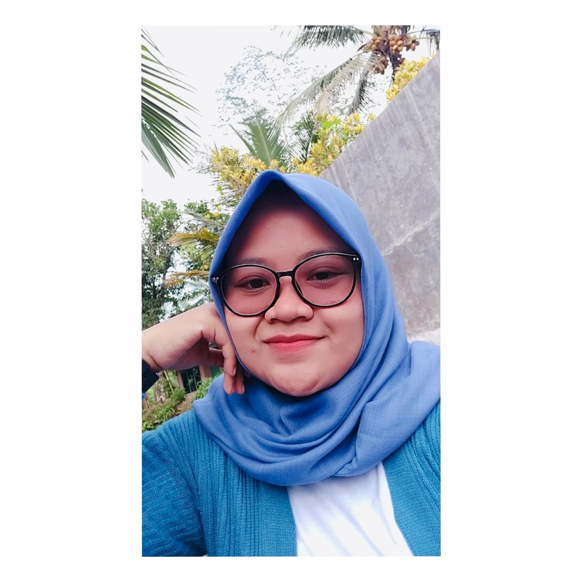 dellaapriani's tweet photo. #FotoProfilBaru https://t.co/7wQaMQlq1d