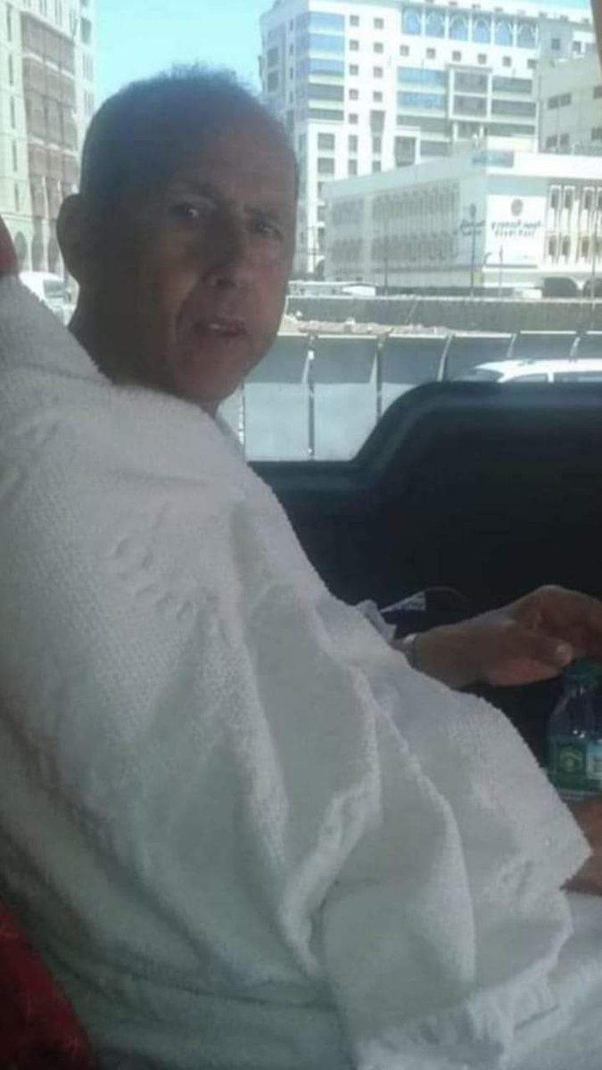 اسال الله العظيم رب العرش العظيم ان تشفي عمي ويرجع لينا بالسلامه 🤲💔