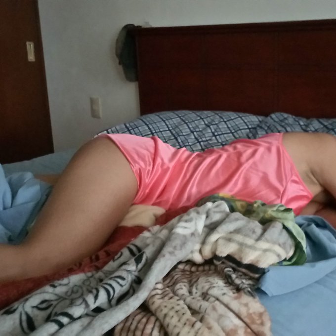 Lista para ser comida! #MartesDeLenceria #wifexposed https://t.co/Un8Uj73qNM<a href="/tag/martesdelenceria"class="tags">#MartesDeLenceria</a><a href="/tag/wifexposed"class="tags">#wifexposed</a>