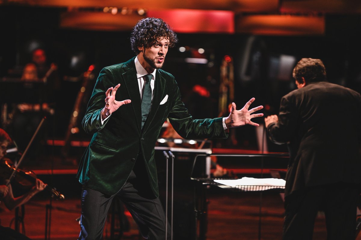 cardiffsinger's tweet photo. That feeling when you're super excited for Round 3 of BBC Cardiff Singer of the World 2021!
On #BBCTwoWales 7.30pm #BBCFour 10pm, on
@BBCiPlayer & later, for international viewers, online
Programme notes to read or download here https://t.co/OfSd7uUBfk
Photo:
@KMTPhotographer https://t.co/riqyiPx3nB