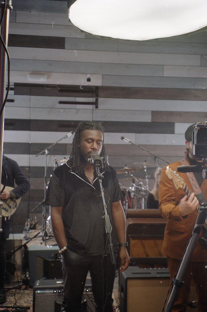 aaronptaylor's tweet image. If you've seen me live you most likely saw my talented buddy @aylwinsteele on guitar next to me. We wrote a cool little tune called 'Memories' a couple of years ago which is out this Friday with the lovely @Thezealotsuk band (featuring moi!).