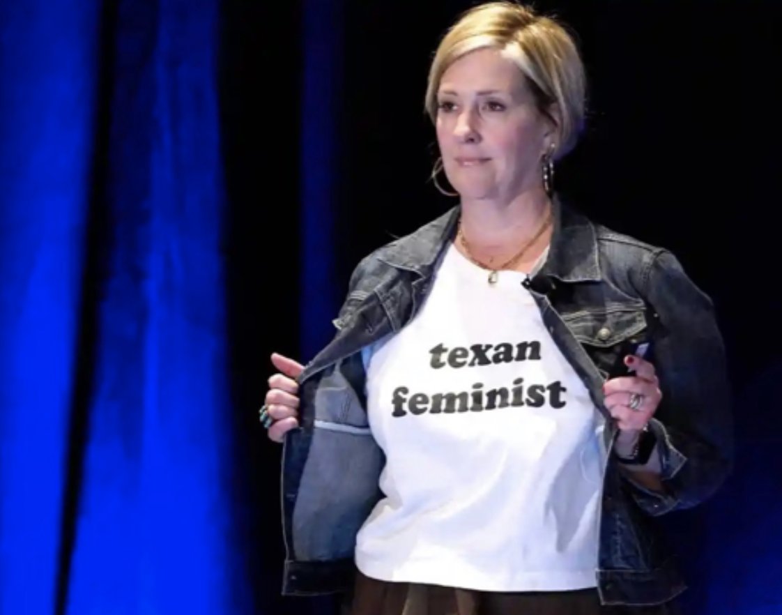 Not sure what I was thinking here, but whatever it was - I'm doubling down on it.
📸: Marla Aufmuth