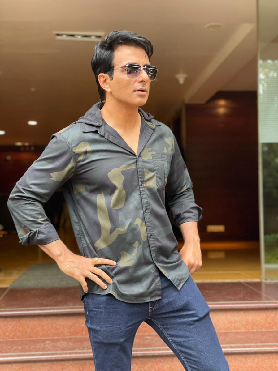 sonu sood tweet media