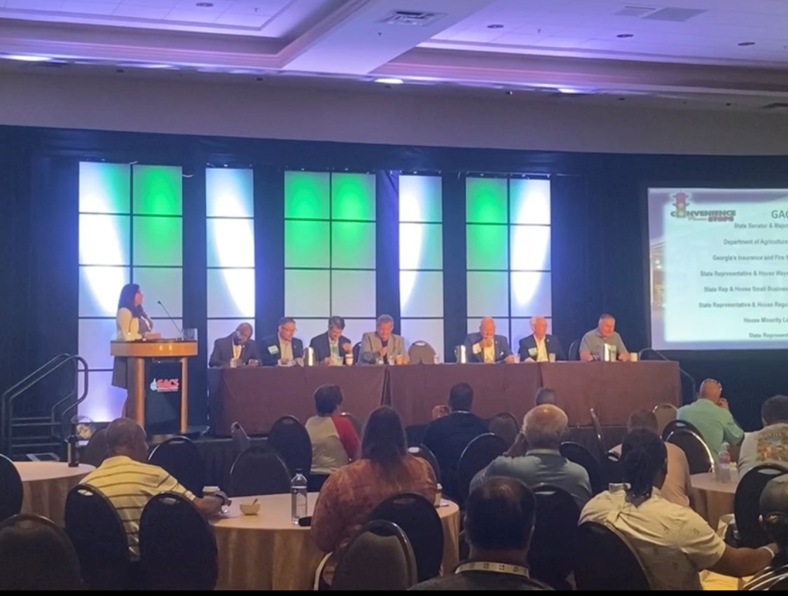 GA_DOI's tweet image. Today I had the opportunity to speak at the 2021 Georgia Association of Convenience Stores Annual Conference. Thank you to the Board of Directors for inviting me to speak alongside leaders of Georgia from across the state.