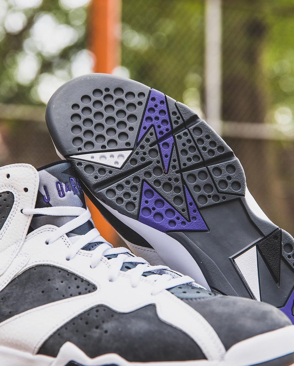 DTLRVILLA's tweet photo. The #Air #Jordan #Retro7 'Flint Grey' restocked in Grade-school and Pre-school sizing.
Link to cop: https://t.co/uHp23bXtKy https://t.co/siwa3tXVVp