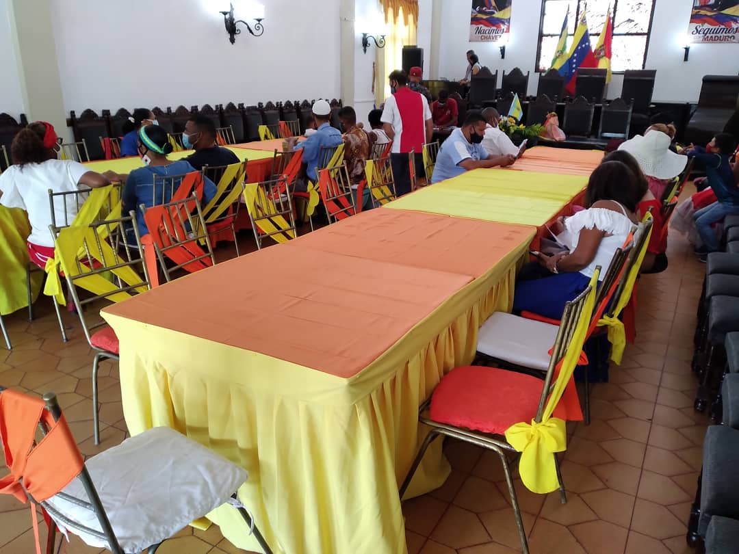 ConcejoM2021's tweet photo. #15Junio 📸 Así avanzan los preparativos, para el almuerzo que los concejales de la Patria, compartirán con los san juanesros y san juanesras del municipio, a propósito del día de San Juan Bautista, el próximo 24 de junio. https://t.co/51UASOLv9b