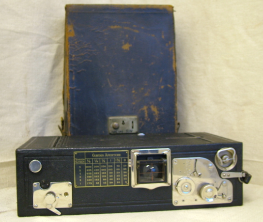 NorwichCastle's tweet photo. Have you seen any cameras this style?Cameras can come in different sizes and designs just like this Kodak camera. This camera is a folding type Pat No 12898/1898. Would you be able to use this camera to create your prefect moment or memory? https://t.co/LUJbnfNMKr
