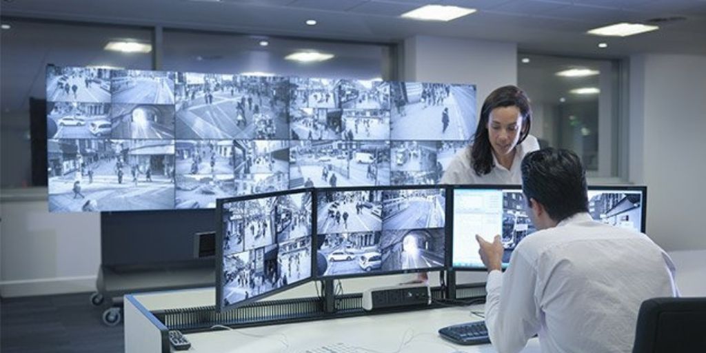 aliseosoluzioni's tweet image. Desideri rinnovare la tua control room? Scopri quali soluzioni possono soddisfare le tue esigenze. Se lo desideri, potrai prenotare la tua demo contattandoci al numero 06/ 6281711.

#monitor #schermi #hd #salacontrol #office #display #controlroom