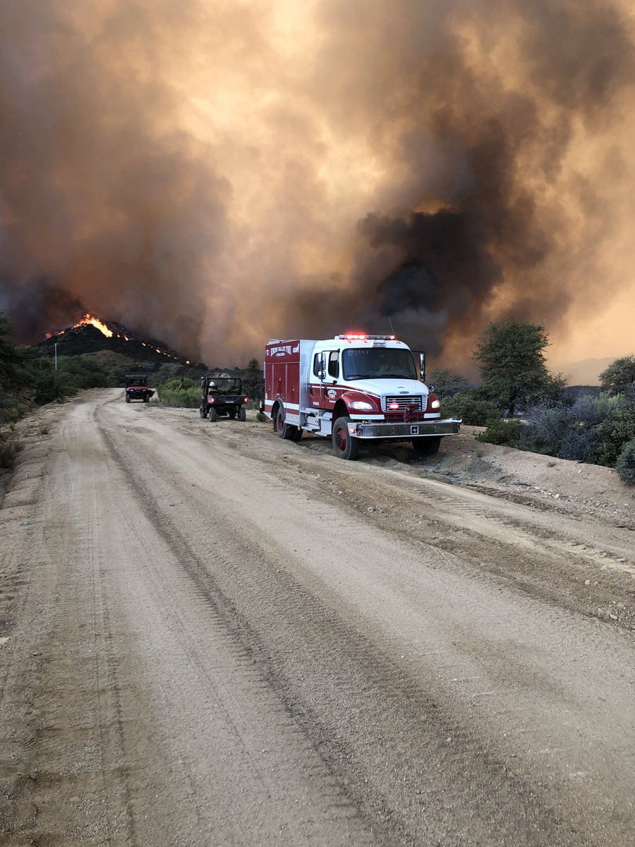 RinconFire's tweet photo. More than 1,000 personnel are assigned to the #TelegraphFire at this time. #RinconFire crews continue to support operations, playing a critical role in structure protection. Right now, they are assigned to the community of El Capitan, AZ. To all of you - Stay safe! https://t.co/qMQiAuF6ET