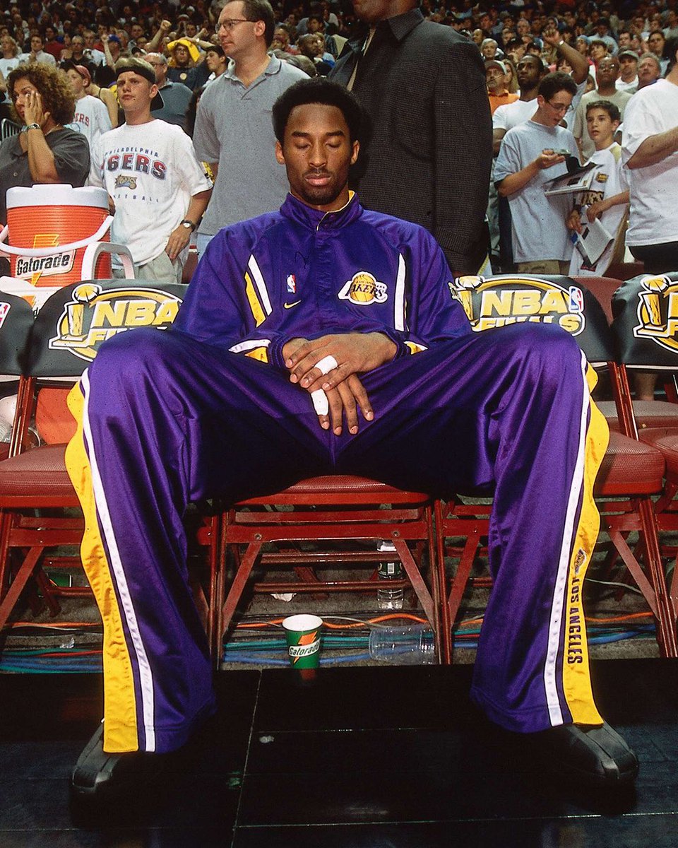 SLAMKicks's tweet photo. 20 years ago today with adidas The Kobe on his feet. 🕊 https://t.co/FzKha3WkCG