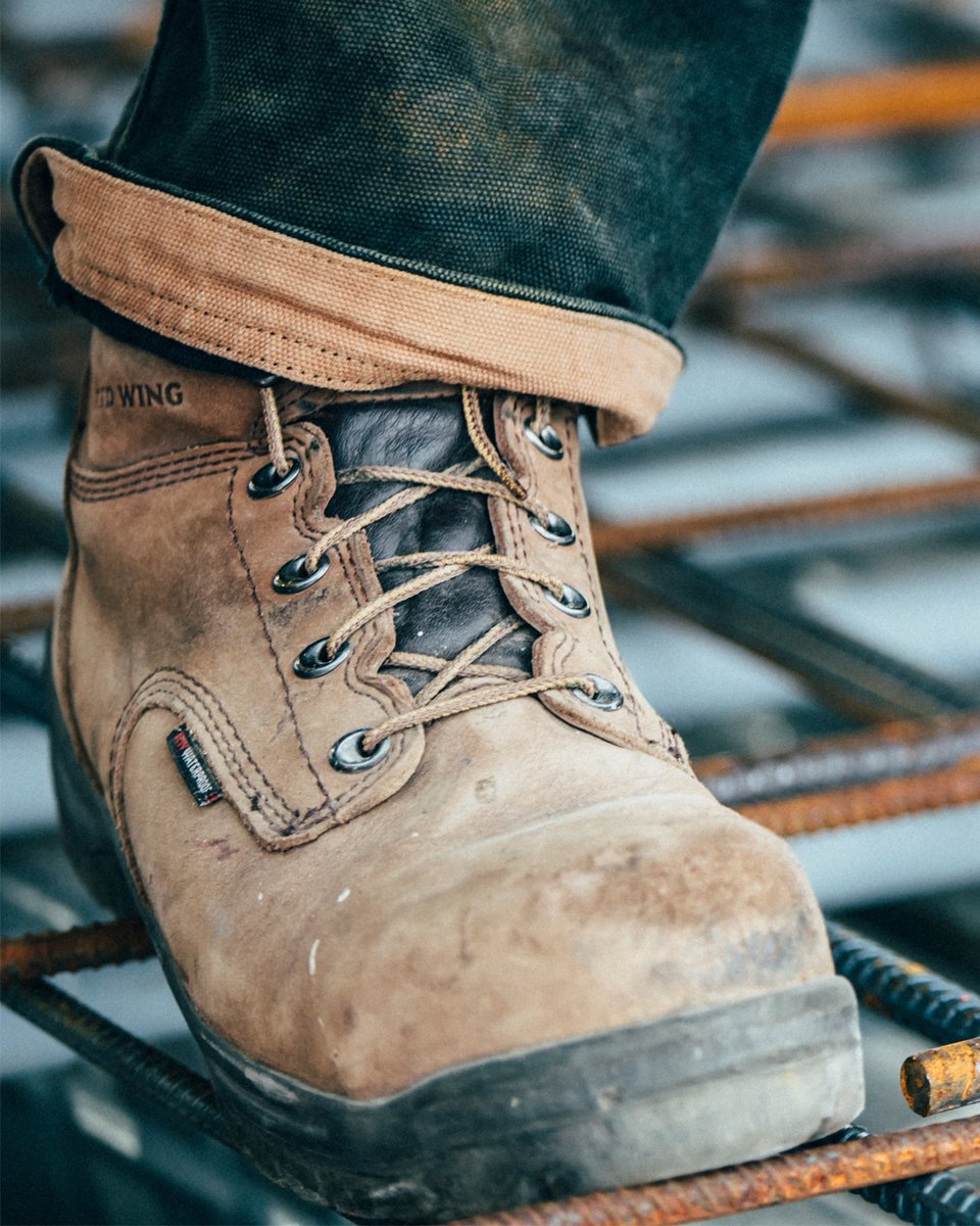 redwing mens work boots