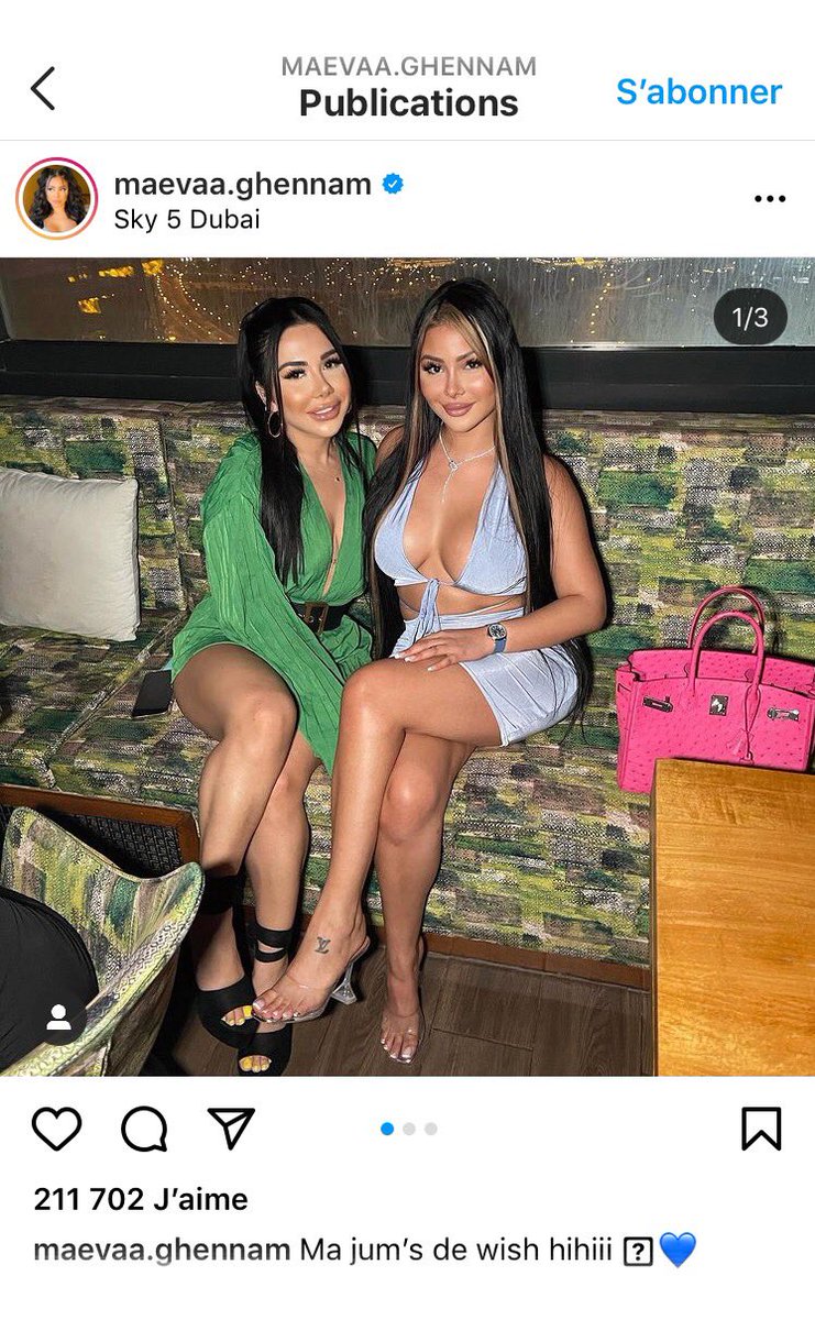 __publi__tv's tweet photo. Une même photo, deux descriptions différentes ...
#LMvsMonde5 #LMVSLRDM5 #LMvsrdm5 #LesAnges12 #w9 #nrj12 #roubaba #houseofrbb #maevaghennam https://t.co/UtxTO7H9Lh