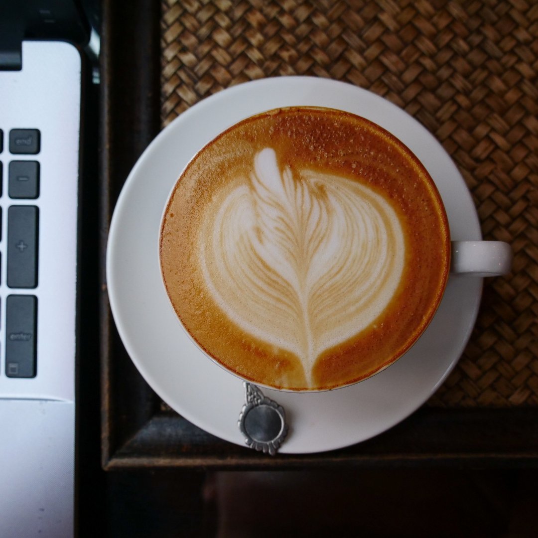 ExeterHub's tweet image. We LOVE the sound of the &quot;Coffee in the city&quot; events that are currently running weekly by @ExeterChamber! The perfect opportunity for local business folk to mingle, share news &amp;amp; make important connections. ☕

☕ Hit the link to sign up: exeterchamber.co.uk/event/coffee-i… #ExeterNetworking