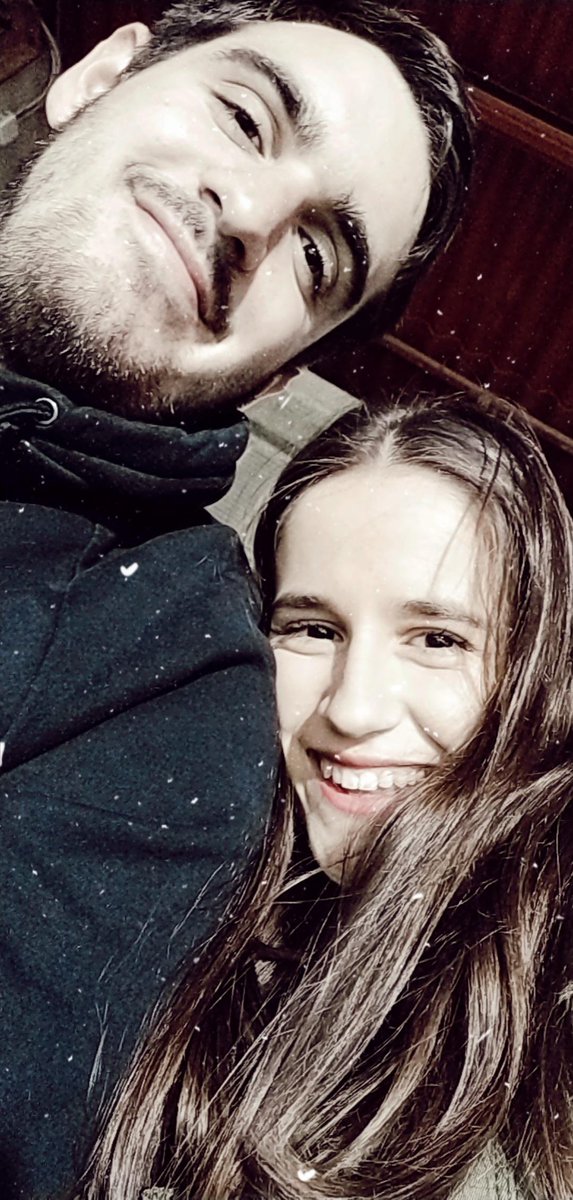 nayara_blxt's tweet photo. Lo feliz que me hace y lo que le quiero 💖🥺🐭 https://t.co/GAUoTVGb9u