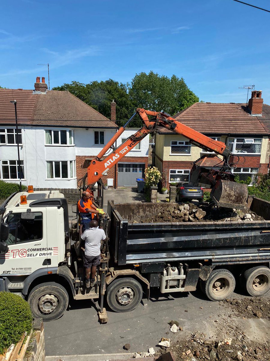 petejeveritt's tweet photo. #extensionbuild excavation day 😍 https://t.co/4DdSzCqki5