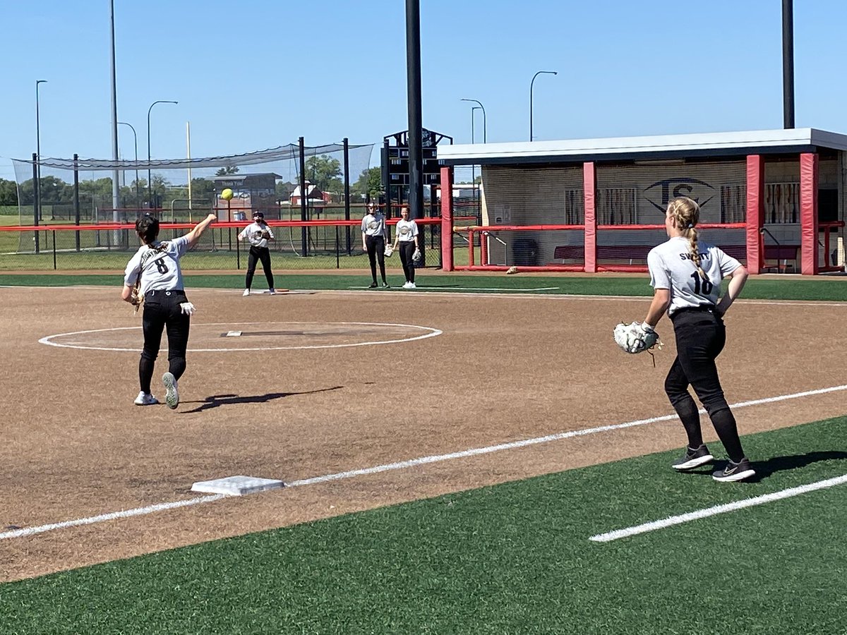 Awesome working Team Camp with these studs today! #PeoriaSluggersGold <a href="/GoldPeoria/">Peoria Sluggers 16u Gass</a>