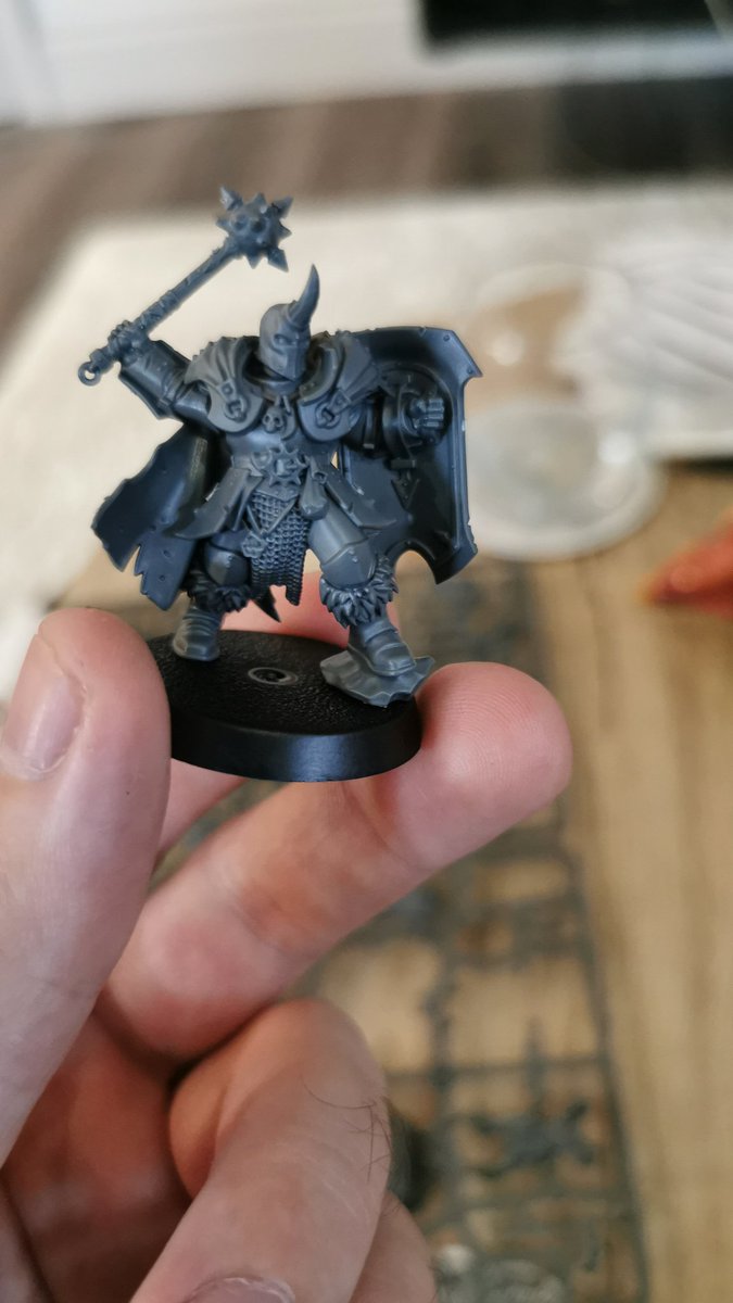 Covid sucks balls. On the other hand my minis are getting assembled