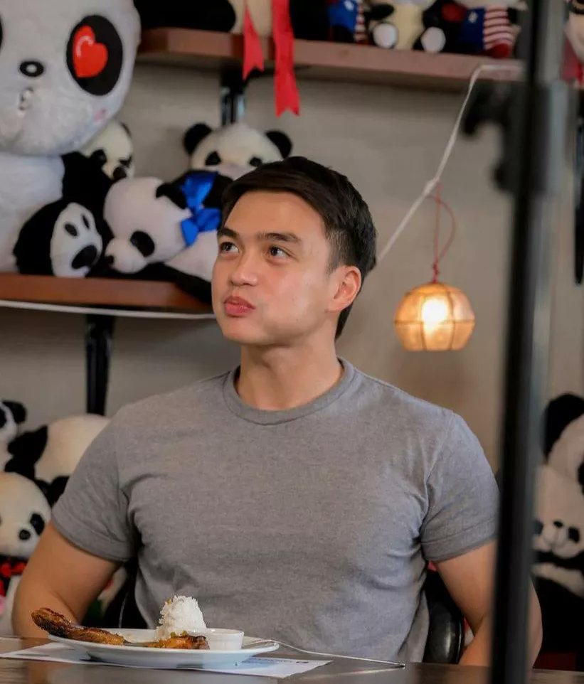 JunAng19's tweet image. 