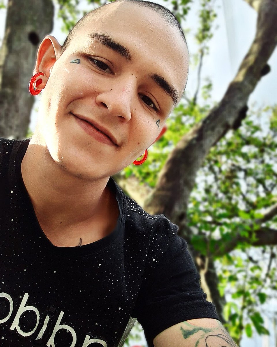 oficial_vitto's tweet photo. Contenido sin censura en onlyfans #onlyFans #explicito #FANB #Censura #photo #photoshop #photography #TwitterCensura #ImagenesFuertes https://t.co/ID2onJec6W