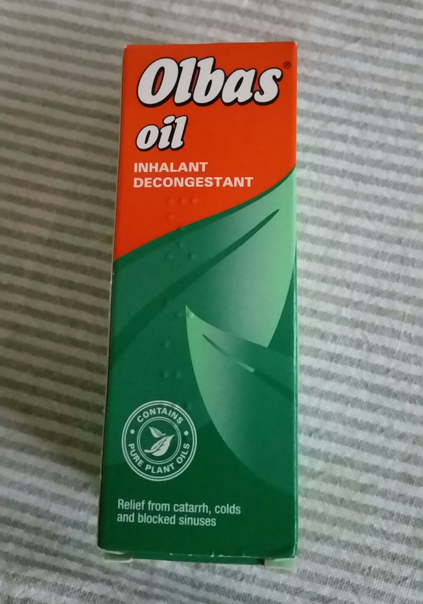 LaLatamaki65's tweet image. 年中頭痛に悩まされるわたしの必需品。マスク生活にも使える。
#olbas