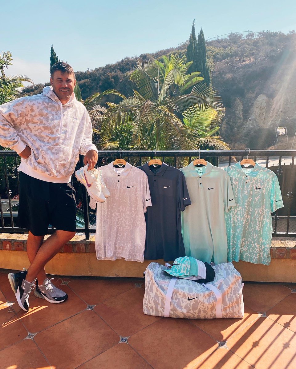 BKoepka's tweet photo. It’s fashion, bro. Major looks for @usopengolf week from @nikegolf https://t.co/ts4Zip8eWZ