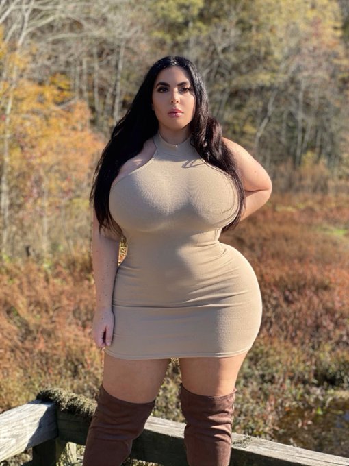 😘😘 https://t.co/9Mw2fSY6VU