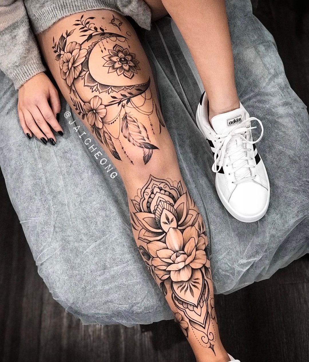 Tattoo For Women On Leg