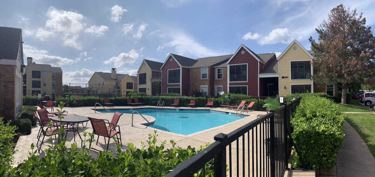 PostOakApt's tweet photo. Now that we’re entering summer months, it’s the perfect time to stop by for a tour and take the next steps to make Post Oak your home.❤️
☎️: (405) 364-3039
📧: Leasing@postoakliving.com https://t.co/Xnf7SNIgja