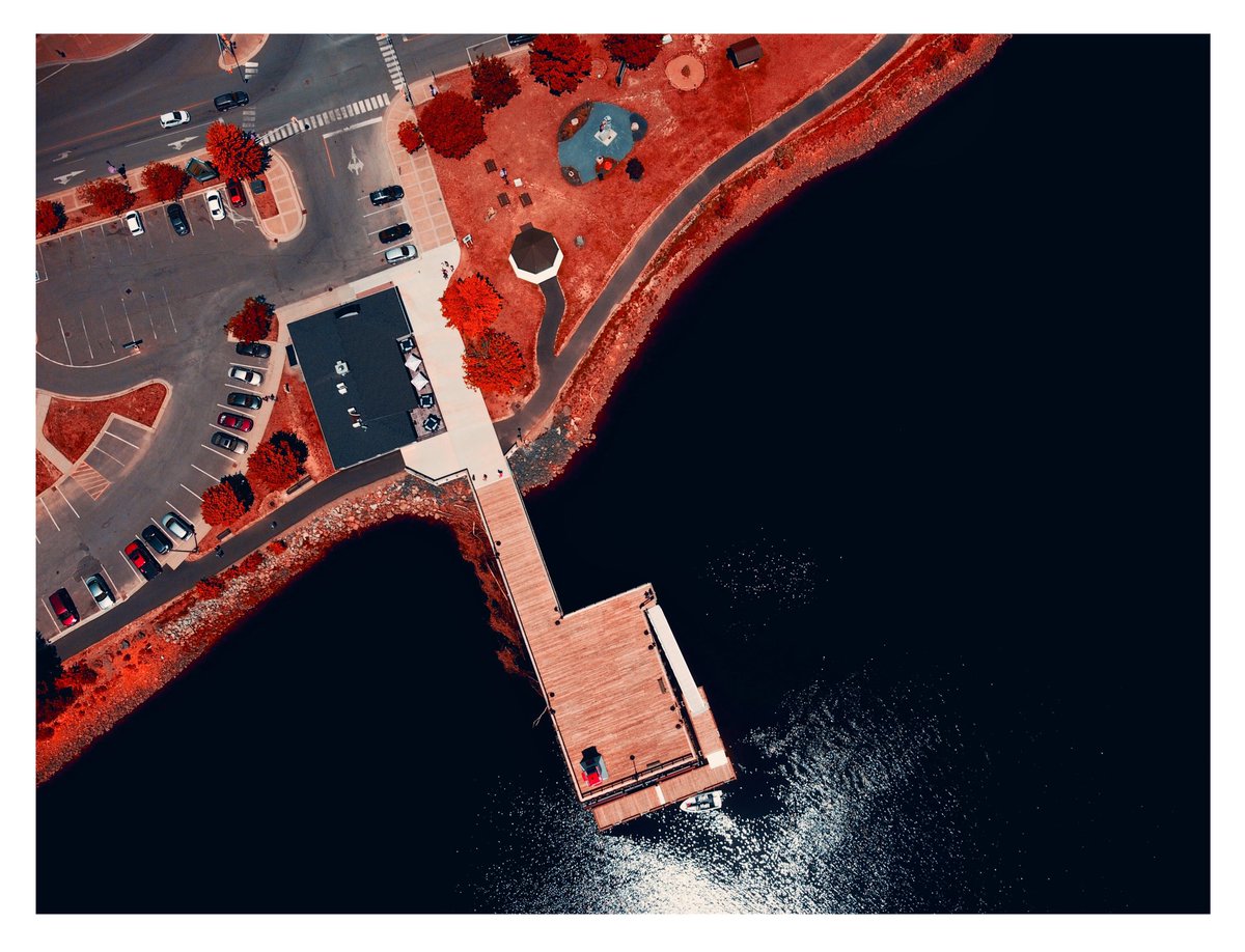 coyne1848's tweet photo. St. Stephen Wharf #newbrunswickcanada #wharf #drone #dronephotography #dji #uav #aerialphotography #overheadphotography #landscape #landscapephotography #hipstaedit #hipstamatic #infrared #fauxinfrared https://t.co/eDI5yb3HU4