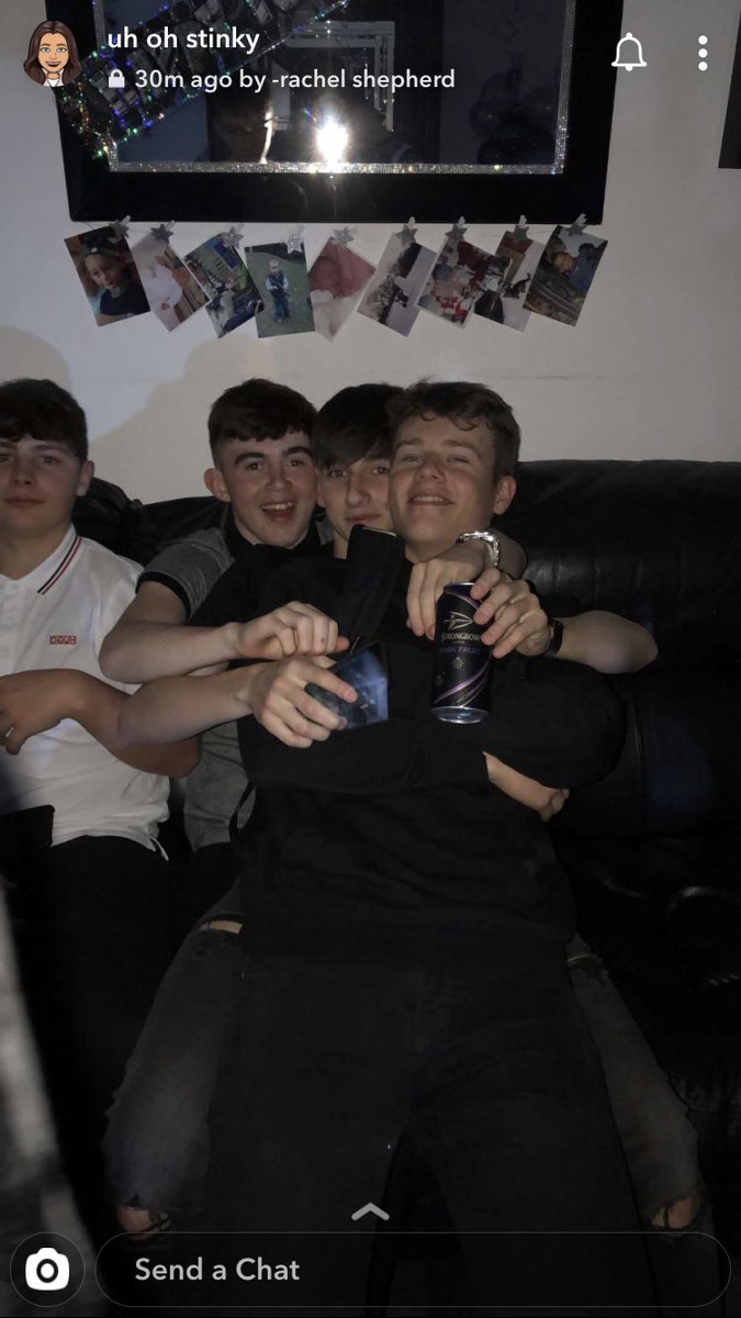 _ethanduffie19's tweet photo. happy birthday @jakeritchie15 , hope its a good een pal🔞x https://t.co/TUXh01Bh0M