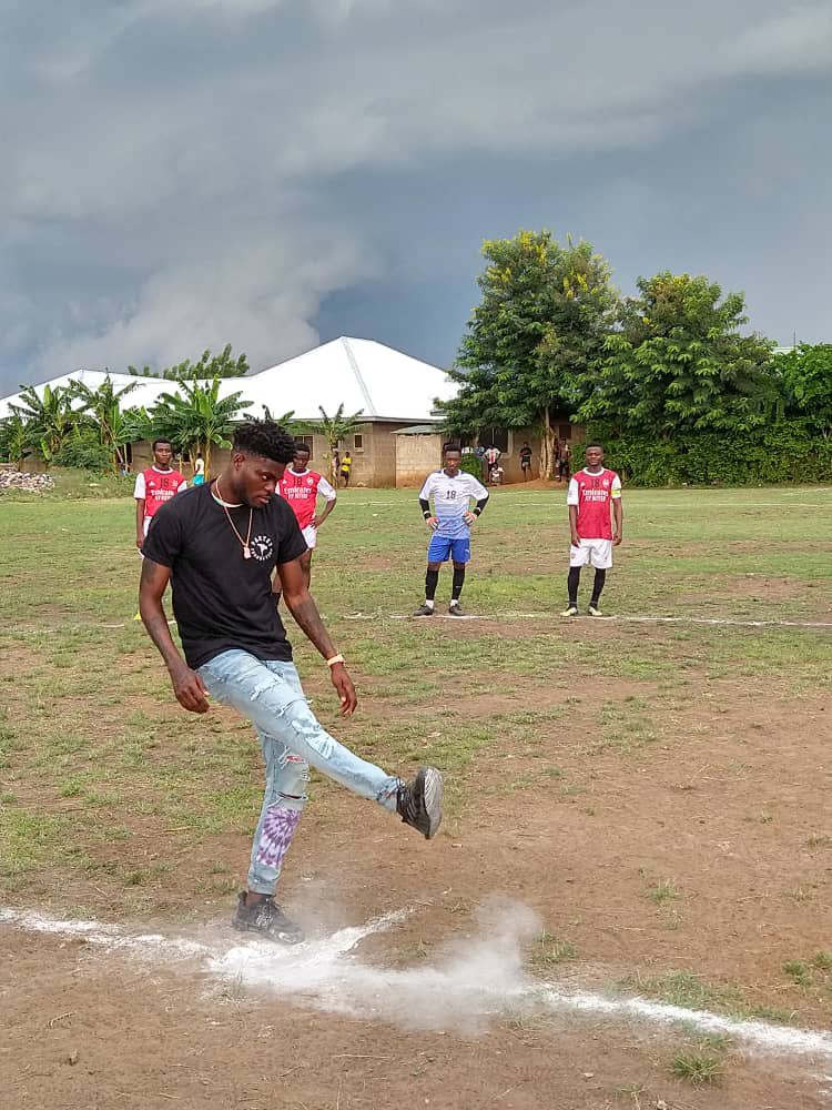 samuel_zigah's tweet photo. @Thomaspartey22 is back to his roots πOdumase Krobo- Matse Isreal school park.
@ThomasParteyFo1
#TPFoundation https://t.co/YjqHAlhcM0