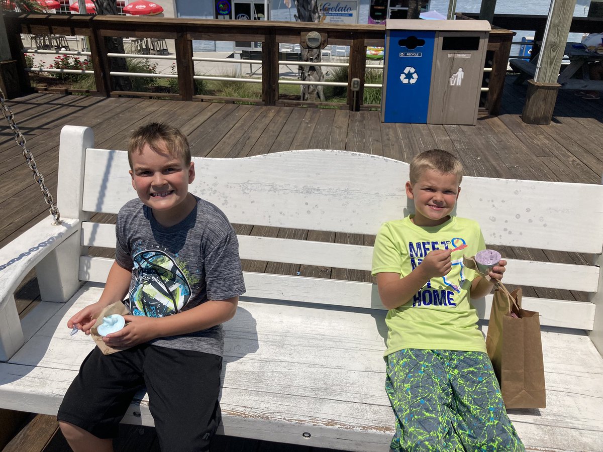 stephenieismith's tweet photo. Sweet treat! Not a selfie but look at those boys 🥰#AWplays https://t.co/WV1s2Co6rY