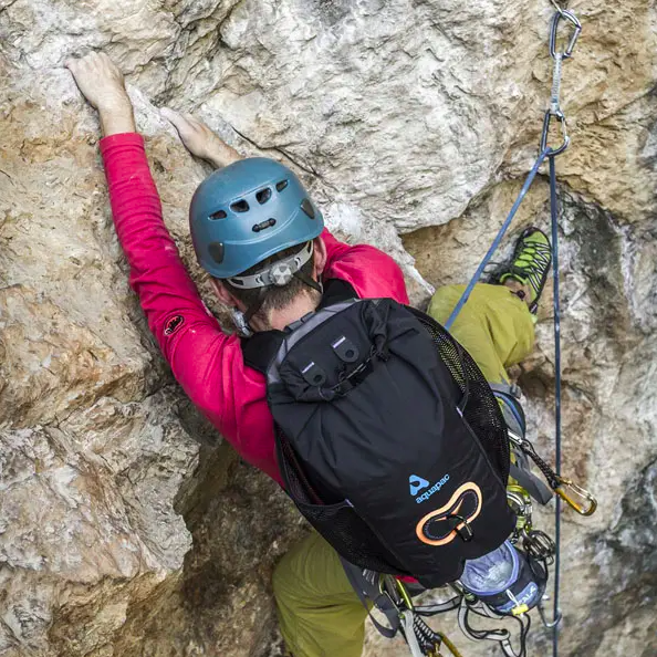 Cool Father's Day kit: Aquapac's Wet & Dry lightweight waterproof backpack. A full-size waterproof internal pocket, to separate your wet and dry kit or fit a hydration bladder, clear key pocket & external mesh pockets. Integral light-lash & reflective strip for safety.