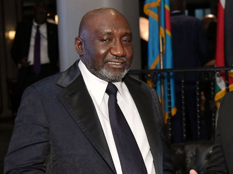 NewsHawksLive's tweet image. The government has agreed to grant a gold mining concession in Fort Rixon, 75km north-east of Bulawayo, to Bravura, a company owned by Nigerian billionaire Benedict Peters. Under a "production sharing agreement", Bravura will get 80% while government gets 20% of proceeds.