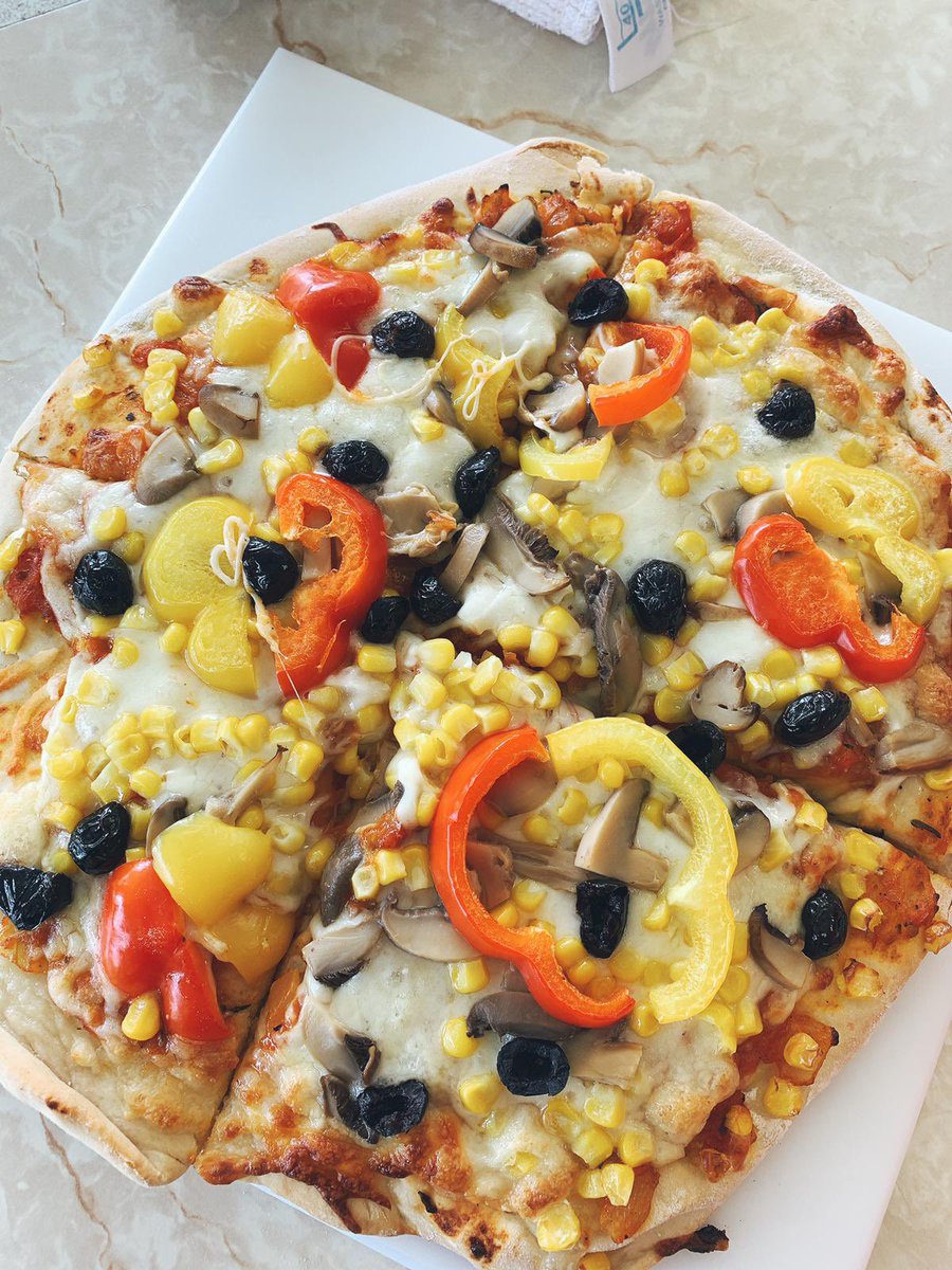 HollyLodgeLiver's tweet photo. Mrs Dowling’s :Year 8 Design Technology Food classes working fabulous making rustic pizzas 🍕
#freshdough
#theeatwellguide
#pizzas #hollylodgelife #hollylodgegirlscollege #expecttoachieve https://t.co/SliAqNL3g3