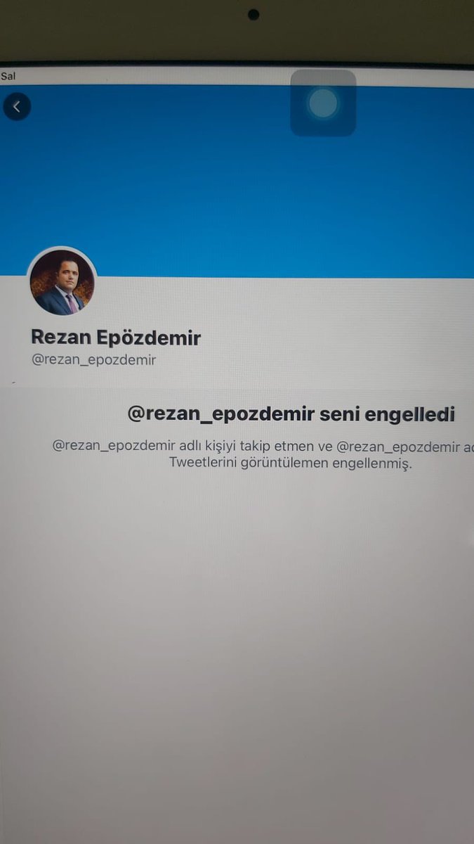dundarcaglayan7's tweet photo. #MerdomerdooRezan #burakelmas  hem çalıyosun hem oynuyosun merdooo 😂😂 https://t.co/Fw9BfsnWhR
