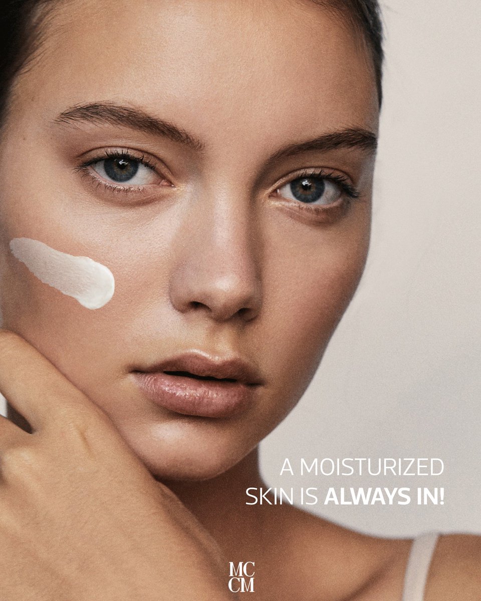 A moisturized skin is always in! 🤩
MCCM - The Spirit of Beauty ✨

#mccm #mccmmedicalcosmetics #medicalcosmetics #thespiritofbeauty #cosmetics #skin #beauty #care #wellness