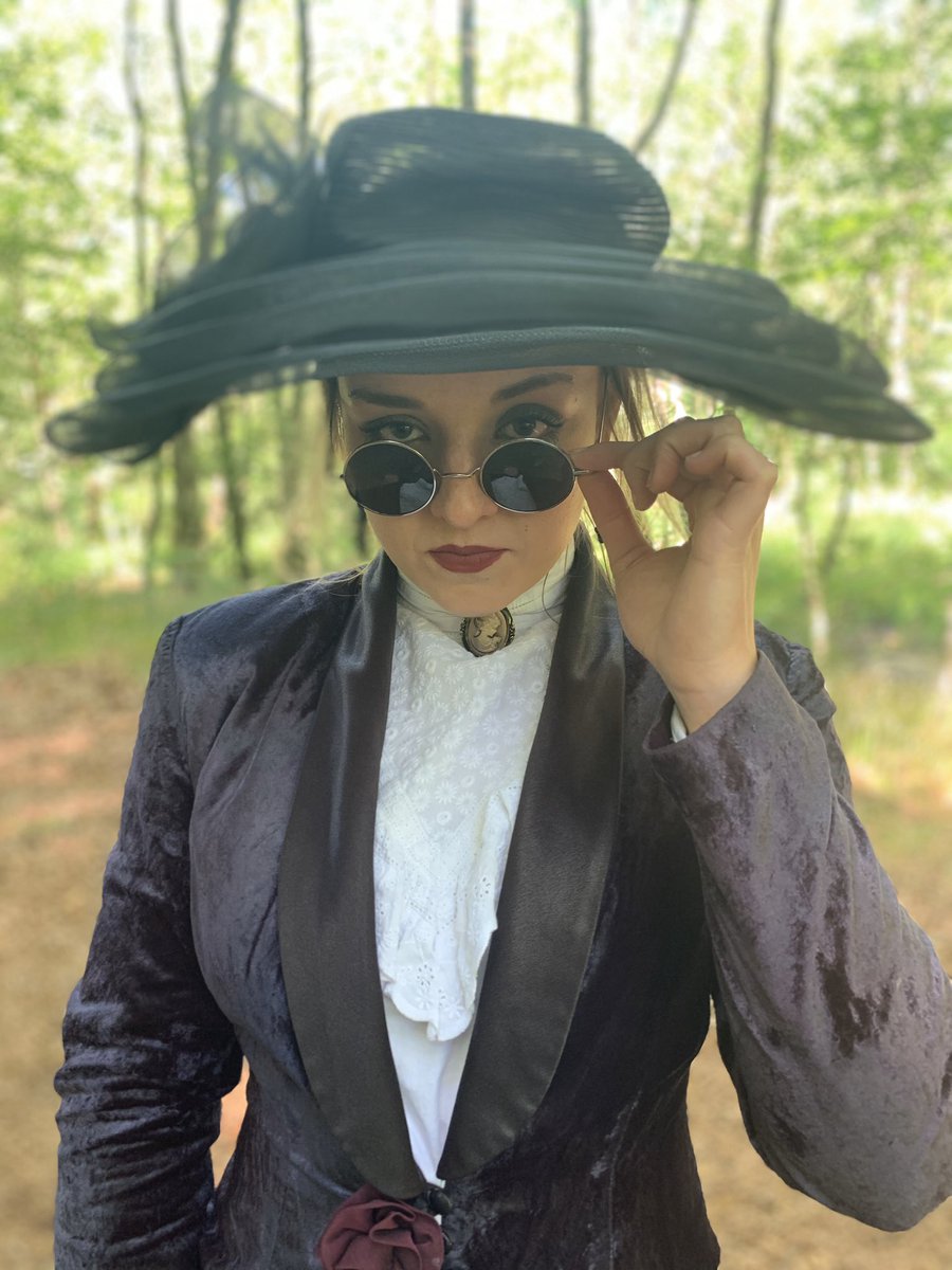 ChrisStoneFilms's tweet photo. Absolutely LOVED filming with the brilliant @CStaunts &amp; @haylie_jones today! Can’t wait to start editing this one! 🎥💀 https://t.co/V0jNGZkl2c