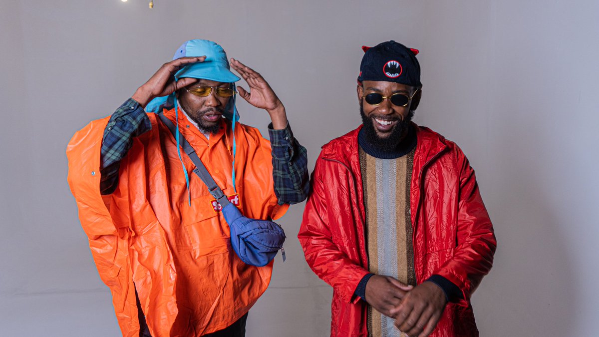 umlesounds's tweet image. Molweni Bantu!!

We have a show in CPT along side our brother @KitsoSeti 

Venue - kulosummer in Woodstock
Time - 16:00 till 21:30
Charge - R100
Date - 27th June 

We 'll keep you posted , lets make this a date !!

Images by - Papama Tungela